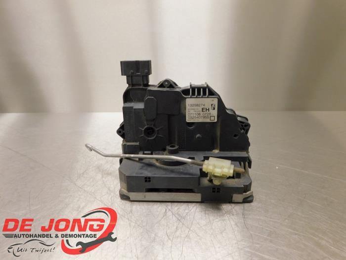 Deurslot Mechaniek 2Deurs rechts van een Opel Corsa, Gebruikt, -, -, Opel