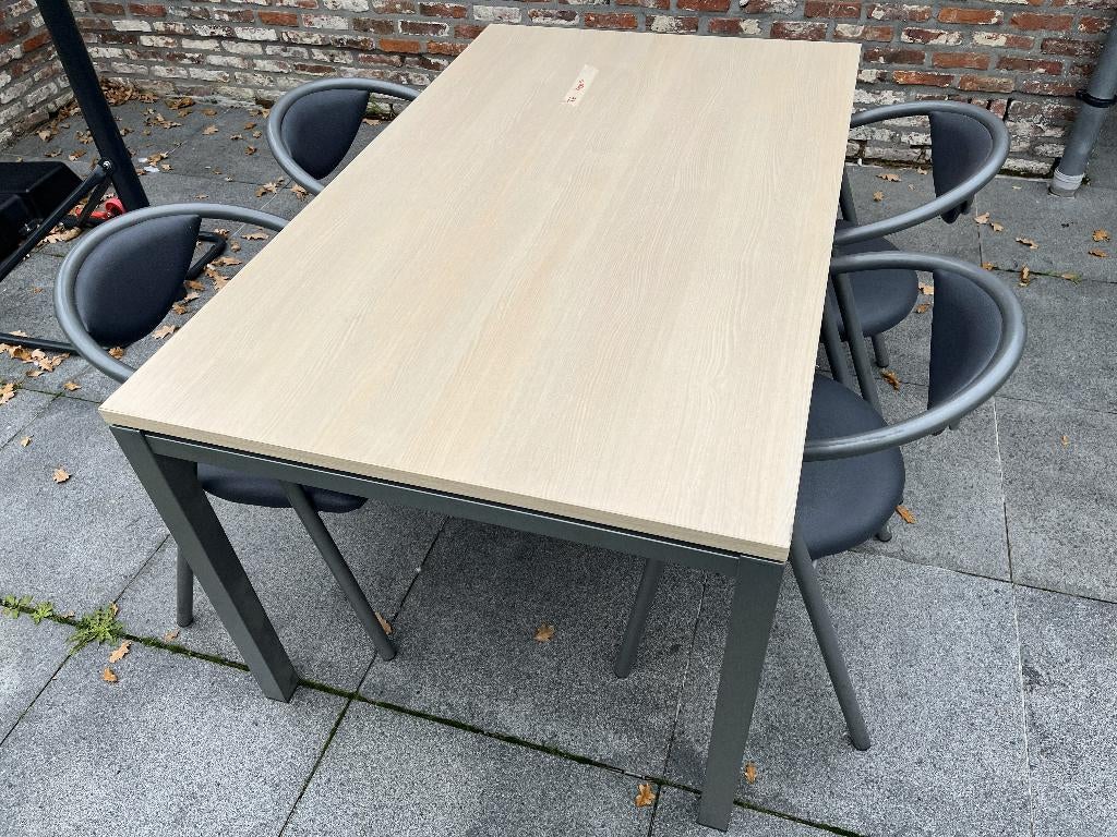 Tafel + 4 stoelen, Quatre personnes, 150 à 200 cm, Enlèvement, Utilisé