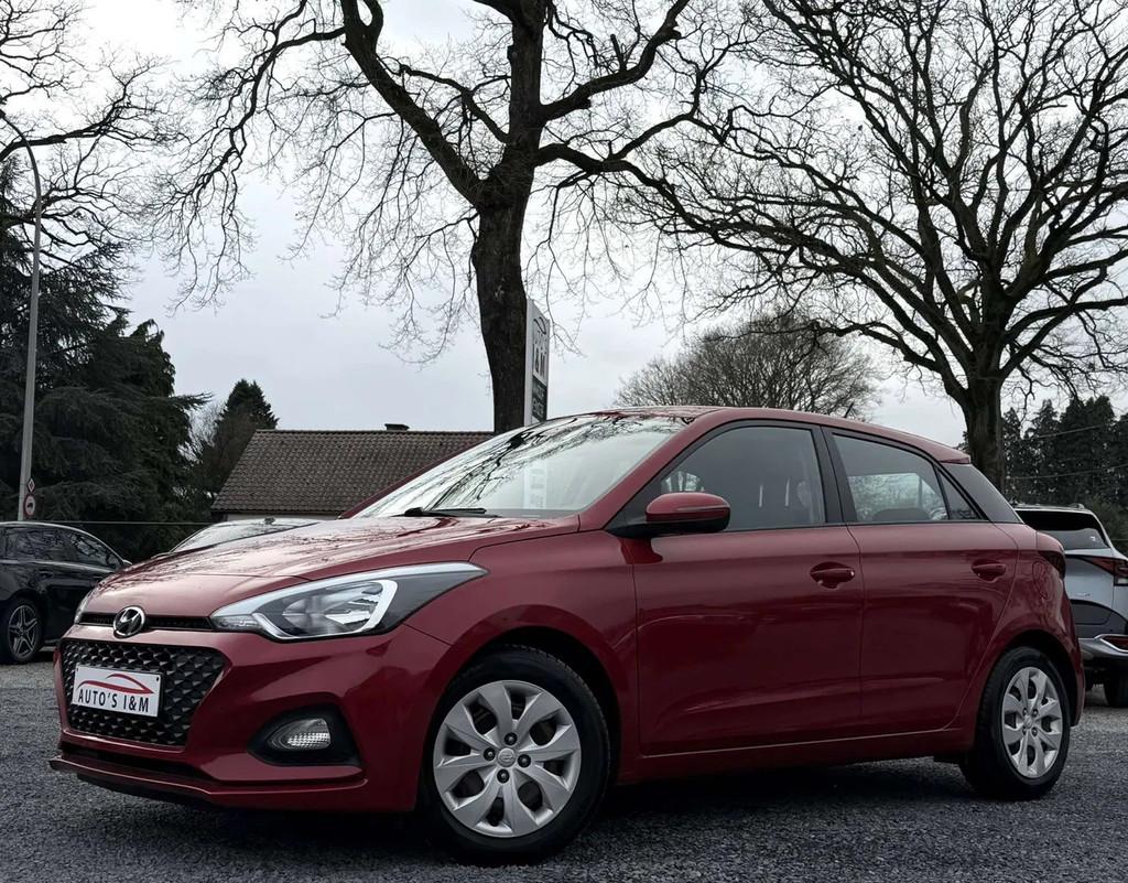 Hyundai i20 1.2i Benzine 2019 Airco 52Dkm BT *12m Garantie!, Autos, Rouge, Achat, Euro 6, Entreprise