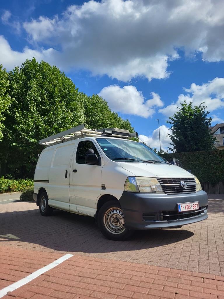 Toyota campervan, Caravanes & Camping, Particulier, Diesel, Échelle