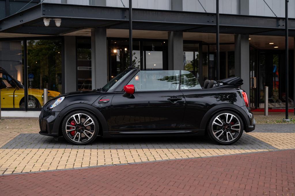 MINI John Cooper Works Cabriolet 231pk (bj 2022, automaat), Auto's, Mini, Automaat, Gebruikt, Euro 6, Cabriolet