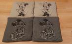 4 sier kussens Mickey Minnie Mouse beige en grijs, Ophalen of Verzenden, Mickey Mouse, Gebruikt, Kleding of Textiel