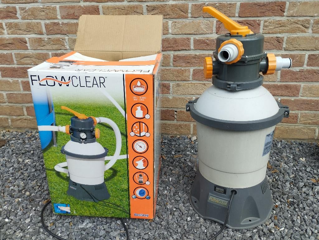Pompe à sable BestWay et kit piscine (piscine + accessoires), Jardin & Terrasse, Accessoires de piscine, Utilisé, Pompe, Enlèvement