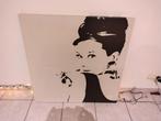 ! Cadre ikea +- 90/90 cm Audrey Hepburn - a retendre  occas., Maison & Meubles, 75 cm ou plus, Enlèvement, Utilisé, Imprimé