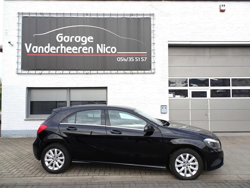 Mercedes-Benz A-CLASS 180 CDi 5d. XENON/LED,NAVI,HALF LEDER, Auto's, Euro 5, Gebruikt, Zwart, 4 cilinders