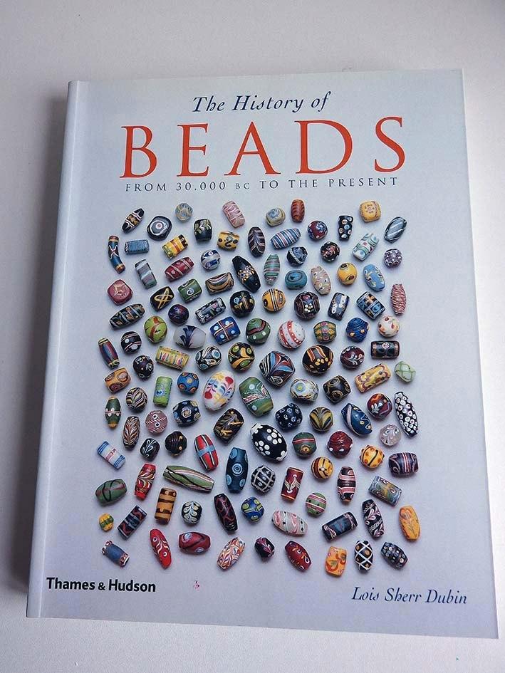 The History of BEADS, Boeken, Hobby en Vrije tijd, Zo goed als nieuw, Ophalen