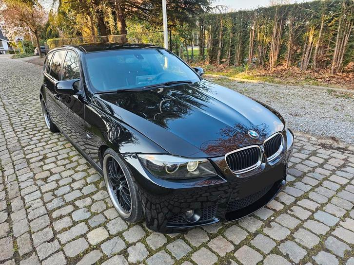 BMW 320D M Pack Gekeurd voor verkoop, Auto's, BMW, Particulier, 3 Reeks, Adaptieve lichten, Airbags, Airconditioning, Android Auto