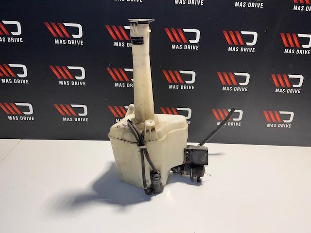 Lexus LS400 ruitensproeiertank, Utilisé