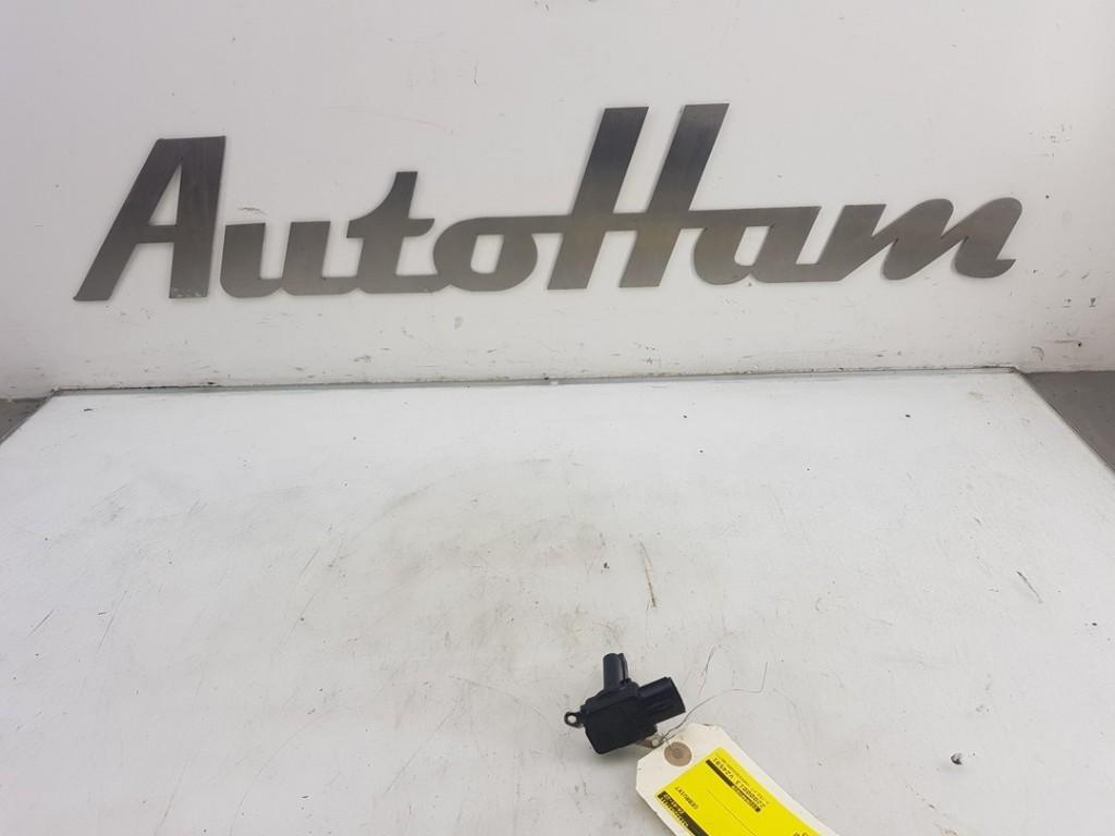 DÉBITMÈTRE Toyota Yaris III (P13) (|222040V020|), Utilisé, Toyota