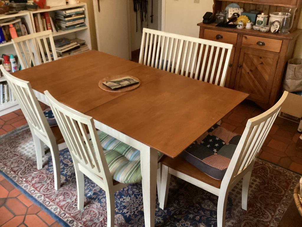 Tafel met 4 stoelen en tweepersoons bank, Ophalen, Gebruikt, Modern, 4 tot 6 stoelen