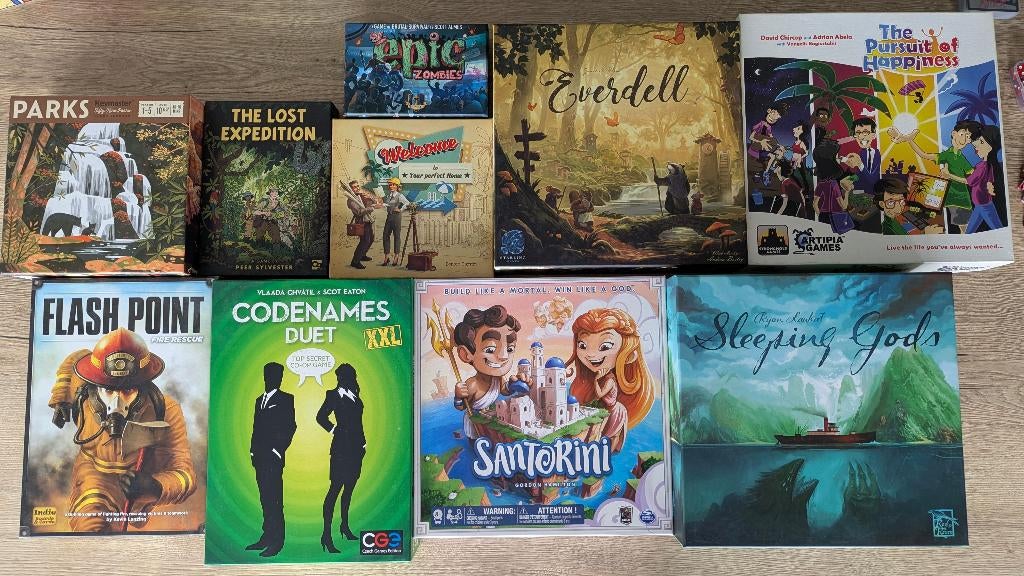 Board games, Hobby en Vrije tijd, Gezelschapsspellen | Bordspellen, Zo goed als nieuw, Een of twee spelers, Drie of vier spelers