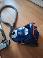 Aspirateur traineau Electrolux + 2 sacs, Electroménager, Enlèvement, Aspirateur