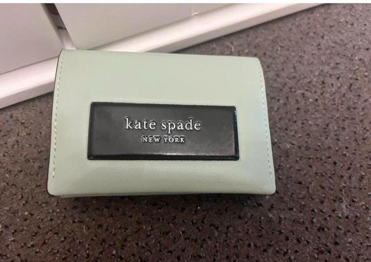 Kate spade portemonnee (pistache ice) nieuw, Ophalen, Zo goed als nieuw, Leder