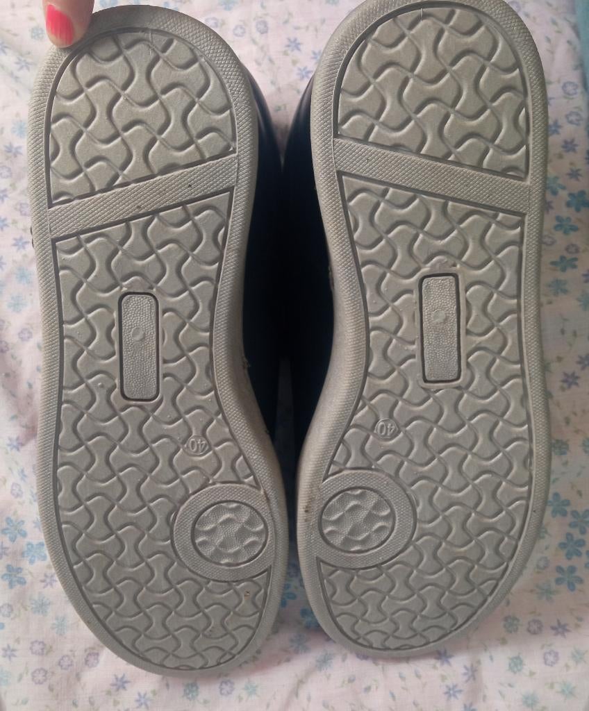 Baskets légères femme, Vêtements | Femmes, Chaussures, Comme neuf, Enlèvement, Boots et Botinnes, Bleu