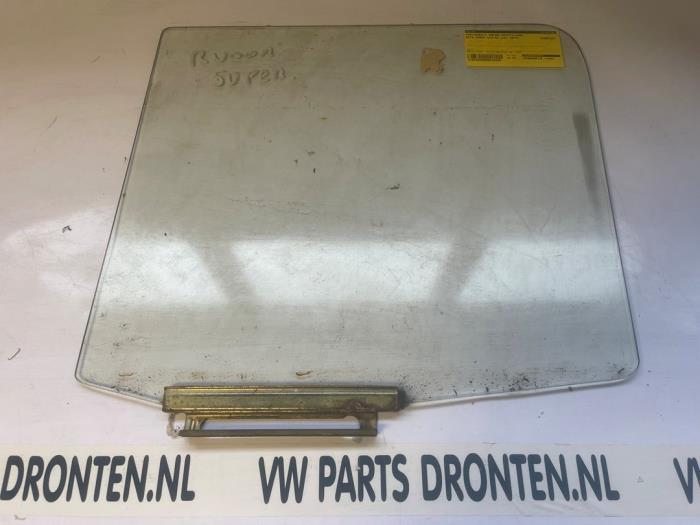 Vitre portière 4portes avant droite d'un Alfa Romeo Giulia, Autos : Pièces & Accessoires, -, 3 mois de garantie, Utilisé, Alfa Romeo