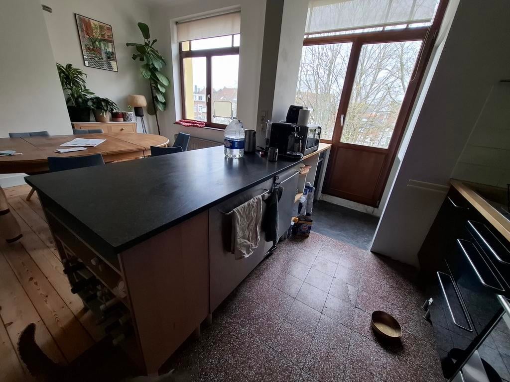 Granieten werkblad, Ophalen