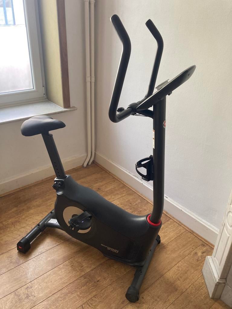 Vélo d’appartement (Hometrainer) Schwinn 510U excellent état, Sports & Fitness, Jambes, Comme neuf, Enlèvement, Vélo d'appartement