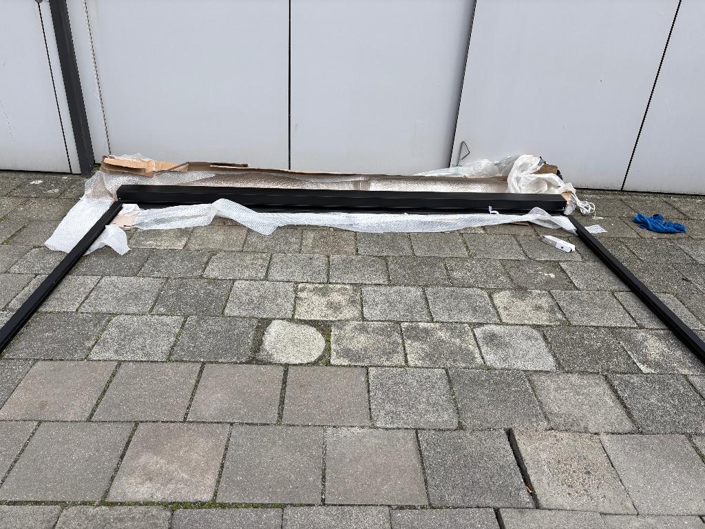 Nieuwe elektrische rolluik – zwart (100% verduisterend), Ophalen, Overige kleuren, Minder dan 100 cm, Nieuw