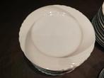 Eetservies voor 12 personen, Ophalen, Zo goed als nieuw, Porselein, Compleet servies