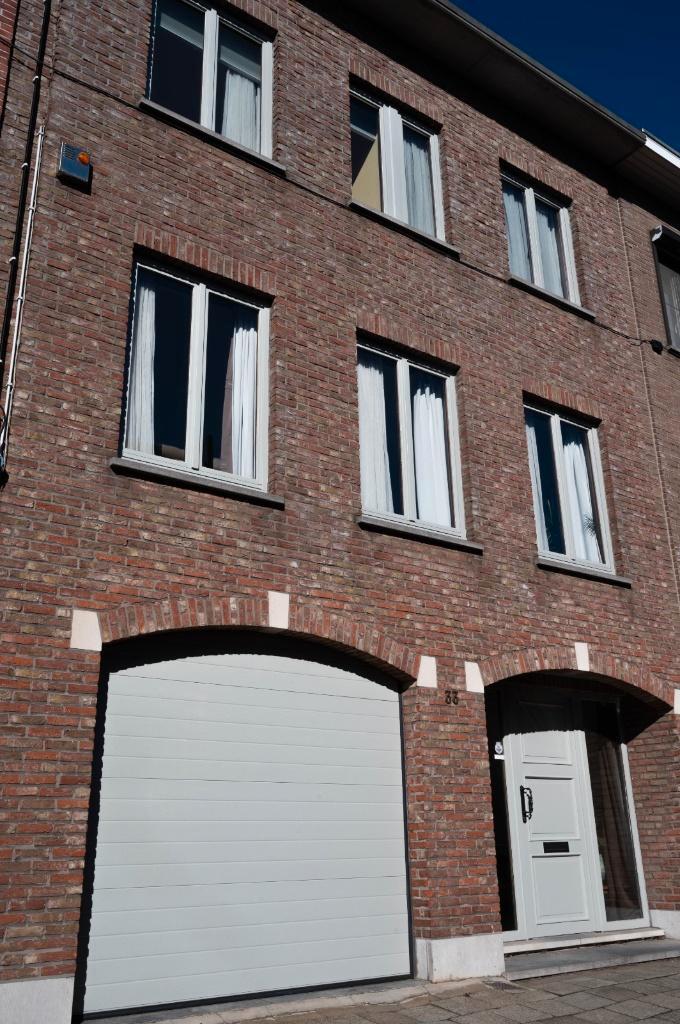 Instapklaar huis, 3 slk, garage, grote tuin, EPC B, Immo, Huizen en Appartementen te koop, Antwerpen (stad), 200 tot 500 m², Tussenwoning