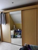 Kleerkast 3 deurs schuifdeur GRATIS, Ophalen, Gebruikt, 200 cm of meer, Met plank(en)