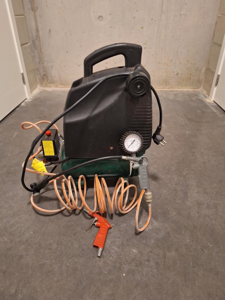 Handige draagbare compressor., Ophalen