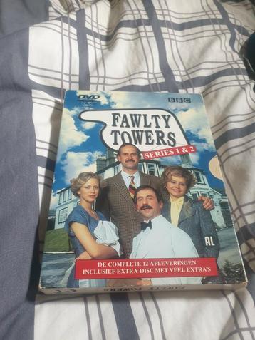 Te koop wegens verhuizing !!  beschikbaar voor biedingen