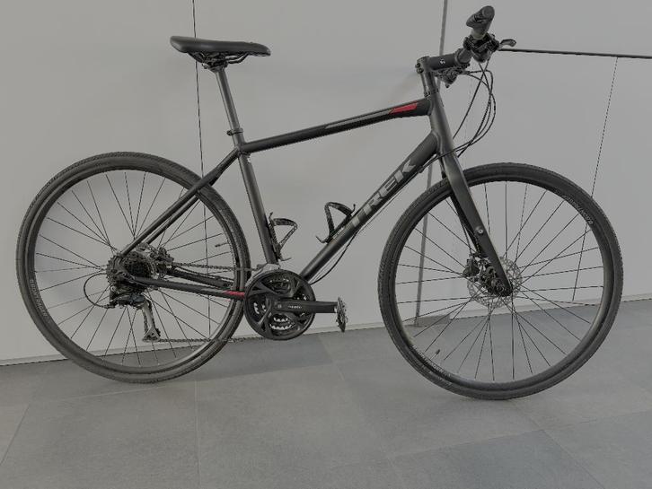 Trek FX 3 Disc, Fietsen en Brommers, Fietsen | Heren | Sportfietsen en Toerfietsen, Gebruikt, Overige merken, Minder dan 10 versnellingen