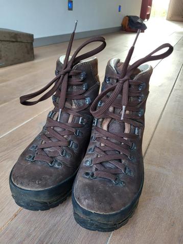 SCARPA  beschikbaar voor biedingen