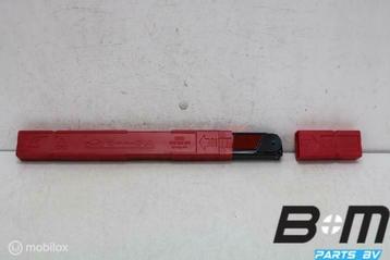 Gevarendriehoek Audi A4 8W 8K0860251 beschikbaar voor biedingen