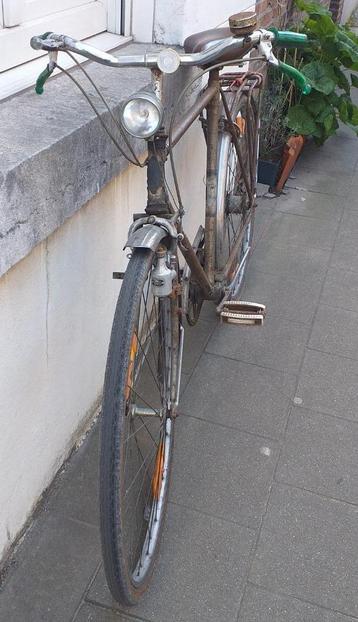 Vintage Herenfiets met 3 versnellingen beschikbaar voor biedingen