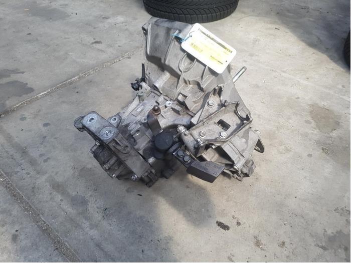 Boîte de vitesse d'un Fiat Punto Grande, Autos : Pièces & Accessoires, Transmission & Accessoires, Fiat, Utilisé, 3 mois de garantie