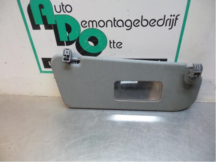 Zonneklep van een Daewoo Kalos (Kalos 02-), Auto-onderdelen, Interieur en Bekleding, Daewoo, Gebruikt, 3 maanden garantie, Ophalen of Verzenden