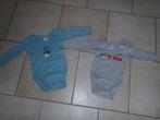 1 set van 2 rompers maat 74, Kinderen en Baby's, Babykleding | Maat 74, Ophalen of Verzenden, Zo goed als nieuw, Jongetje, Nacht- of Onderkleding