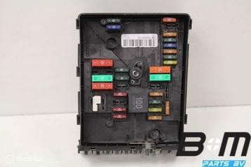 Zekeringkast in motorruimte Audi Q3 1K0937125D beschikbaar voor biedingen