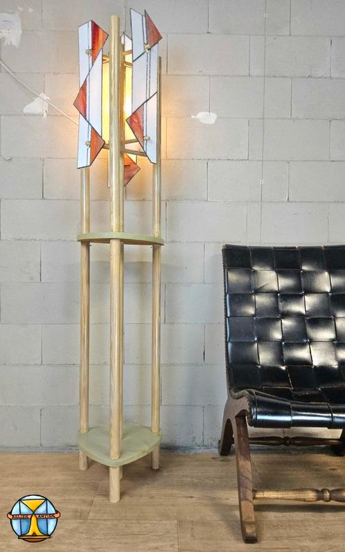Handgemaakte japandi glas in lood grenenhout vloerlamp, Huis en Inrichting, Lampen | Vloerlampen, Zo goed als nieuw, 100 tot 150 cm