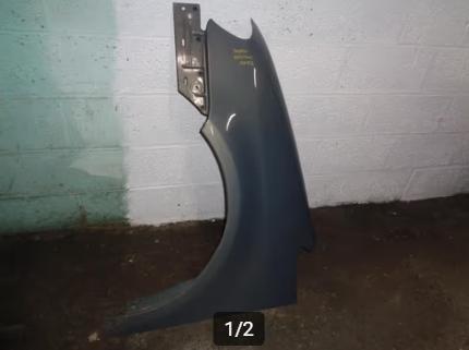 A vendre aile gauche Touran 2003 à 2006, Auto-onderdelen, Overige Auto-onderdelen, Volkswagen, Gebruikt, Ophalen