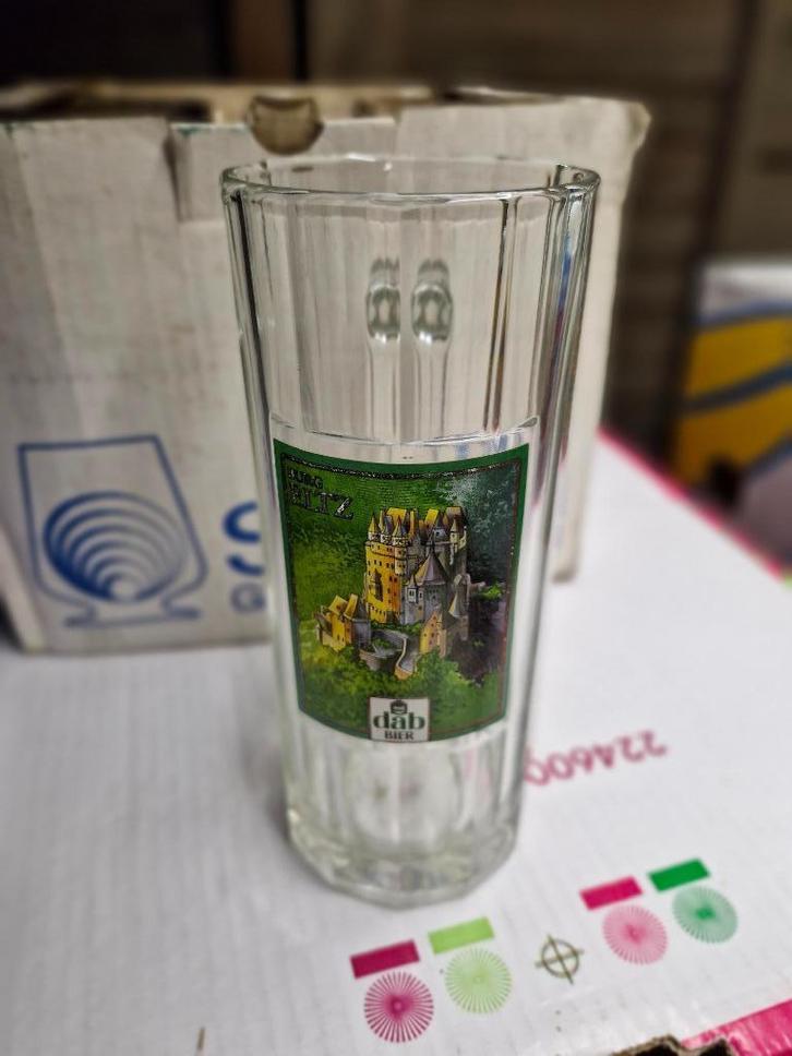 6x DAB BIER - BURG ELTZ BIERGLAS MET OOR  DUITSLAND DORTMUND, Verzamelen, Glas en Drinkglazen, Nieuw, Bierglas, Ophalen of Verzenden