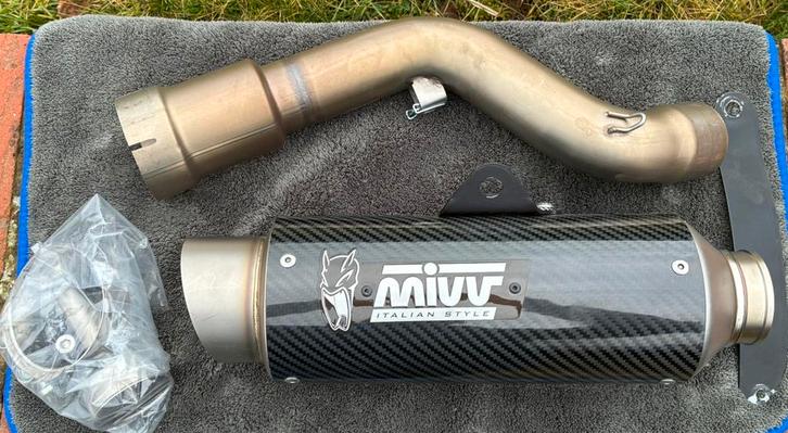 Échappement Uitlaat ktm 390 125 duke vitpilen 401 125 2024, Motoren, Onderdelen | Merk-onafhankelijk, Gebruikt, Ophalen of Verzenden