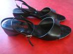 Chaussures Sandales noires. Marque: MINELLI" Pointure 37, Enlèvement ou Envoi, Autres types, Noir, MINELLI"