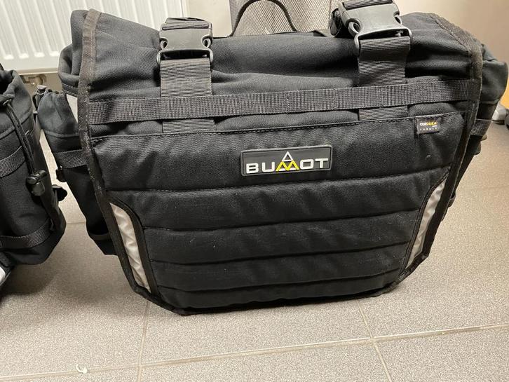 Valises BUMOT Xtremada pour BMW R1200GS / R1250GS, Motoren, Accessoires | Koffers en Tassen, Gebruikt, Ophalen