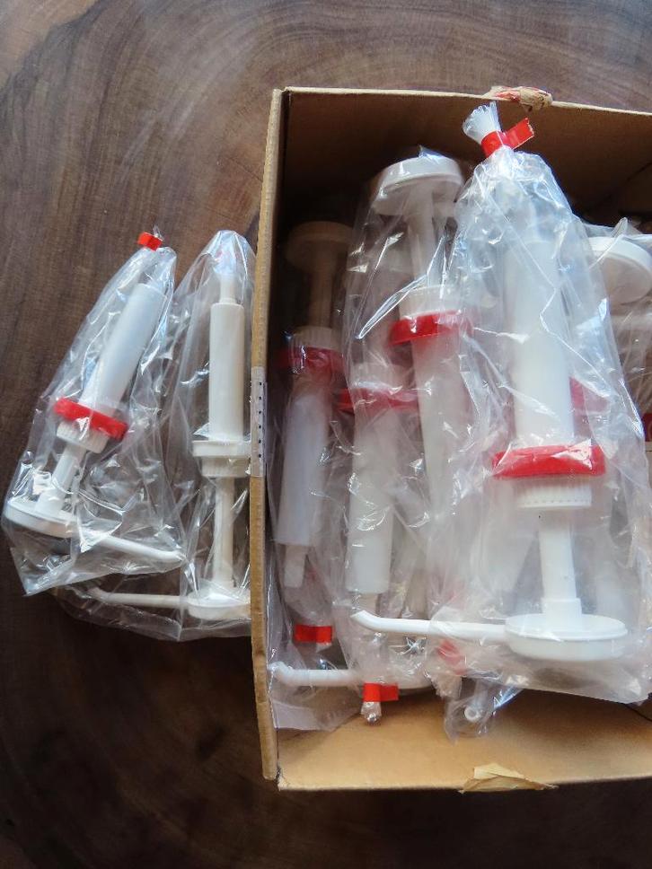 Doseerpomp set voor epoxyhars 9 sets van 2, Doe-het-zelf en Bouw, Overige Doe-Het-Zelf en Bouw, Nieuw, Ophalen