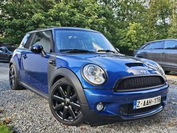 MINI Cooper S 1.6i * AUTOMAAT* PANO+LEDER+XENON+..* CAR PASS beschikbaar voor biedingen