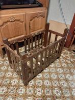 Ancien lit de bébé en bois, Enlèvement