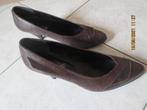 Escarpins bruns à talons « MADE IN ITALY » P : 40., Pumps, Bruin, Ophalen of Verzenden, Made in italy
