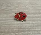 PIN - LIEVEHEERSBEESTJE - COCCINELLE - LADYBUG, Envoi, Utilisé, Animal et Nature, Insigne ou Pin's