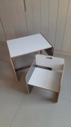 Kindertafeltje met stoeltje, Kinderen en Baby's, Kinderkamer | Tafels en Stoelen, Ophalen, Zo goed als nieuw