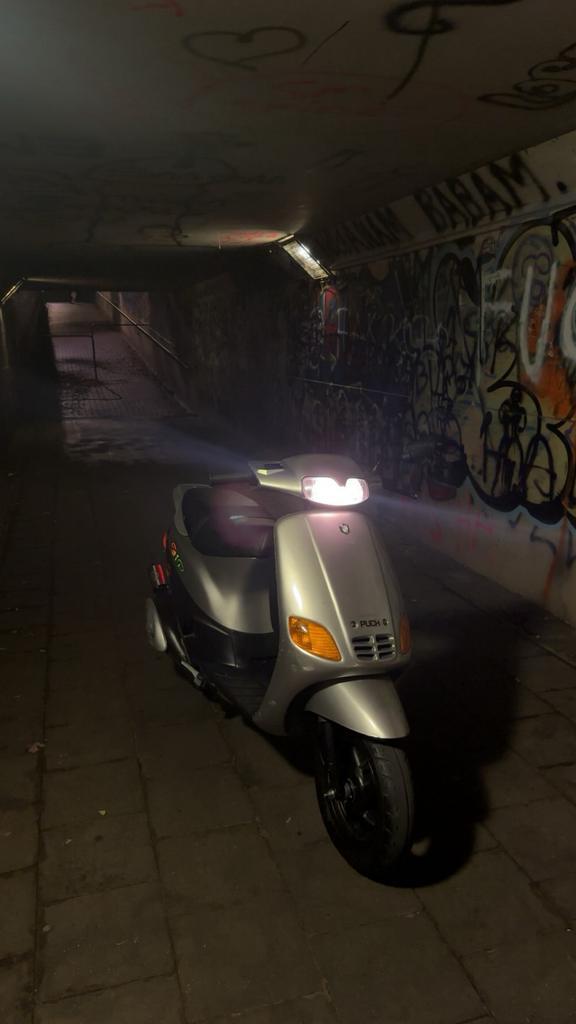 Piaggio zip type3, Fietsen en Brommers, Scooters | Piaggio, Zo goed als nieuw, Zip, Benzine, Ophalen