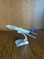 Miniatuur vliegtuig FedEx op voet, Verzamelen, Luchtvaart en Vliegtuigspotten, Nieuw, Ophalen of Verzenden