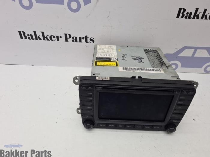 Radio d'un Volkswagen Passat, -, Volkswagen, -, 3 mois de garantie